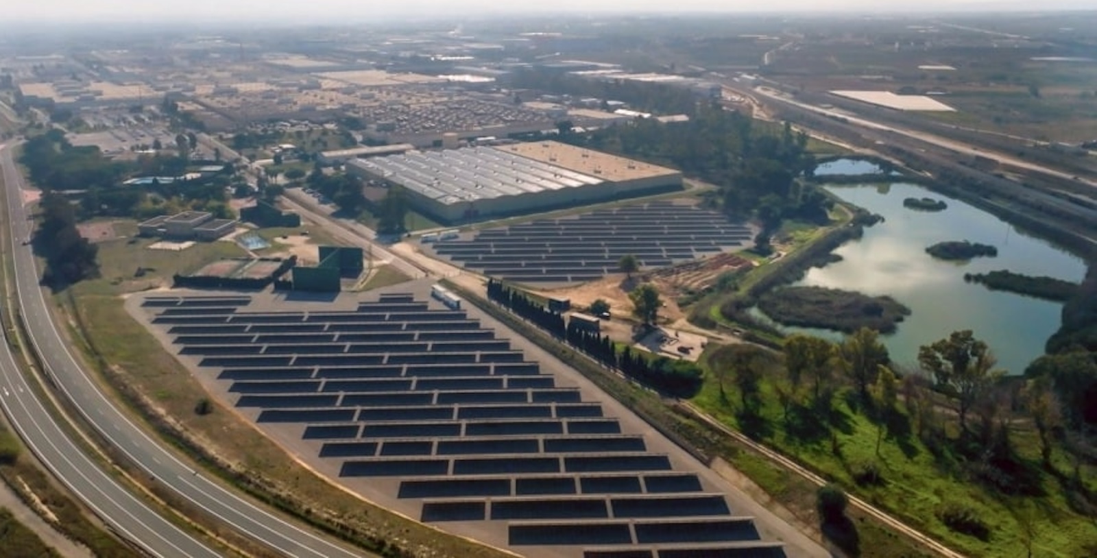 Ford Has A Huge, Honking Renewable Energy Trick Up Its Sleeve